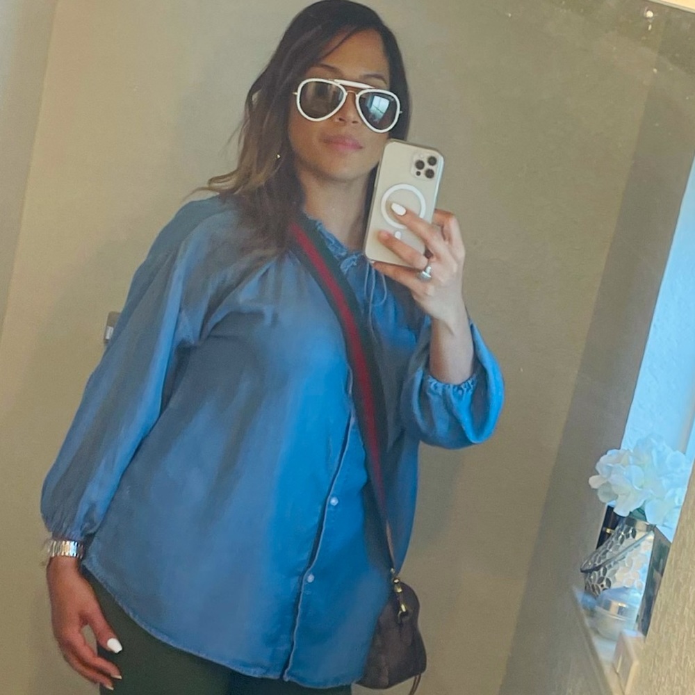Marc New York Chambray women shirt. Size small